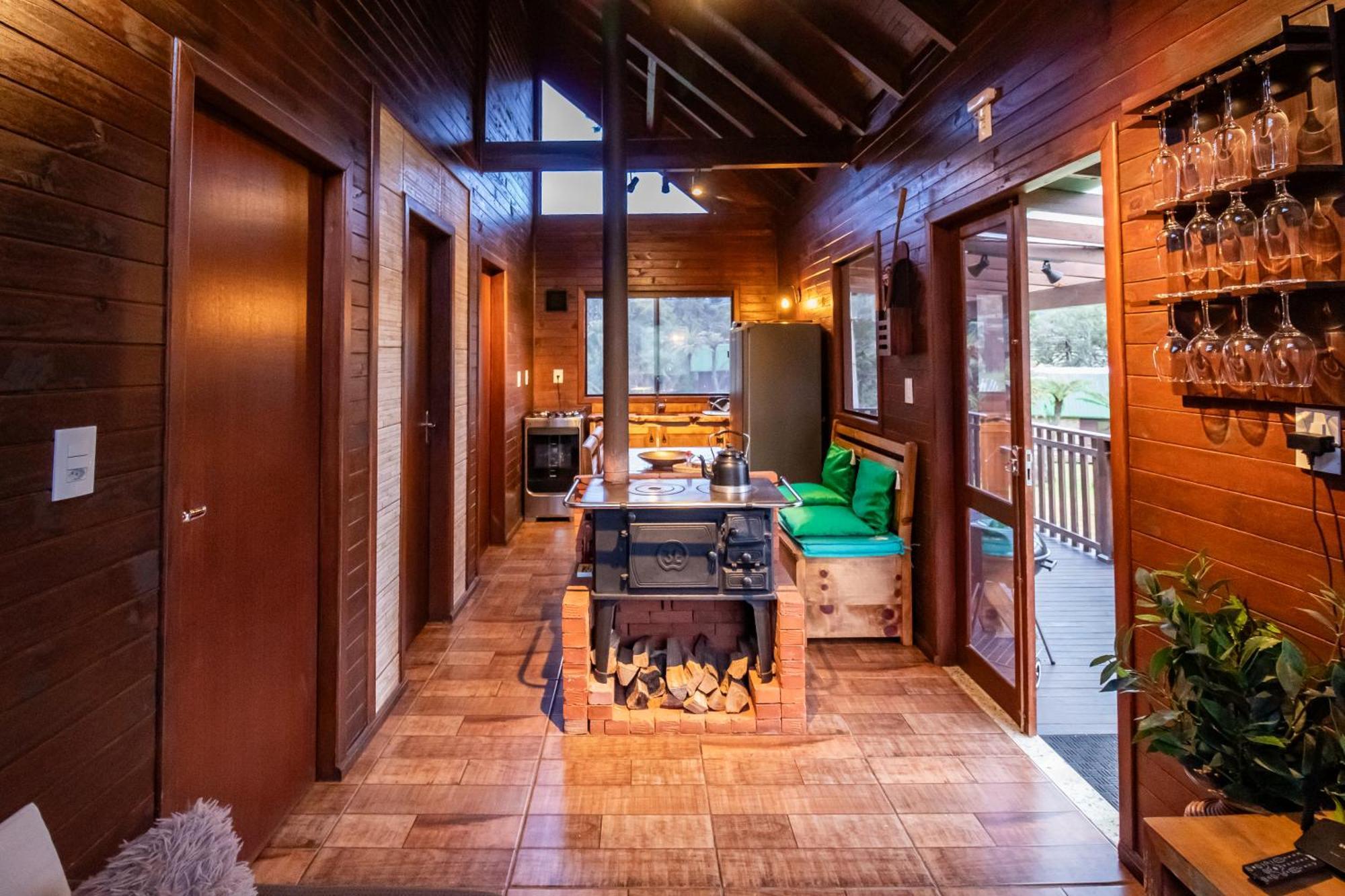 Lodge Casas Rainha Da Serra 02 Dorm Casal E Cozinha Urubici